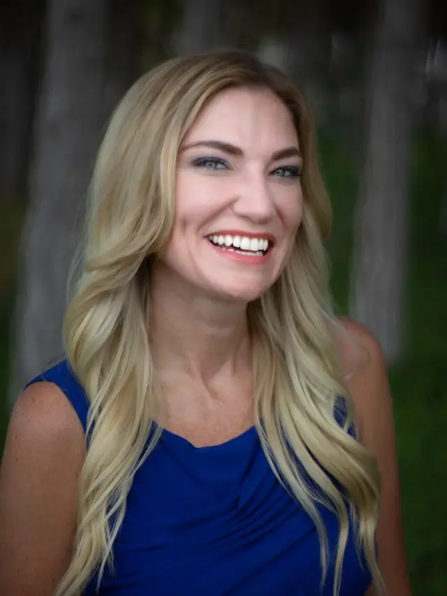 Hannah Weiss, PT, DPT at Cynergy